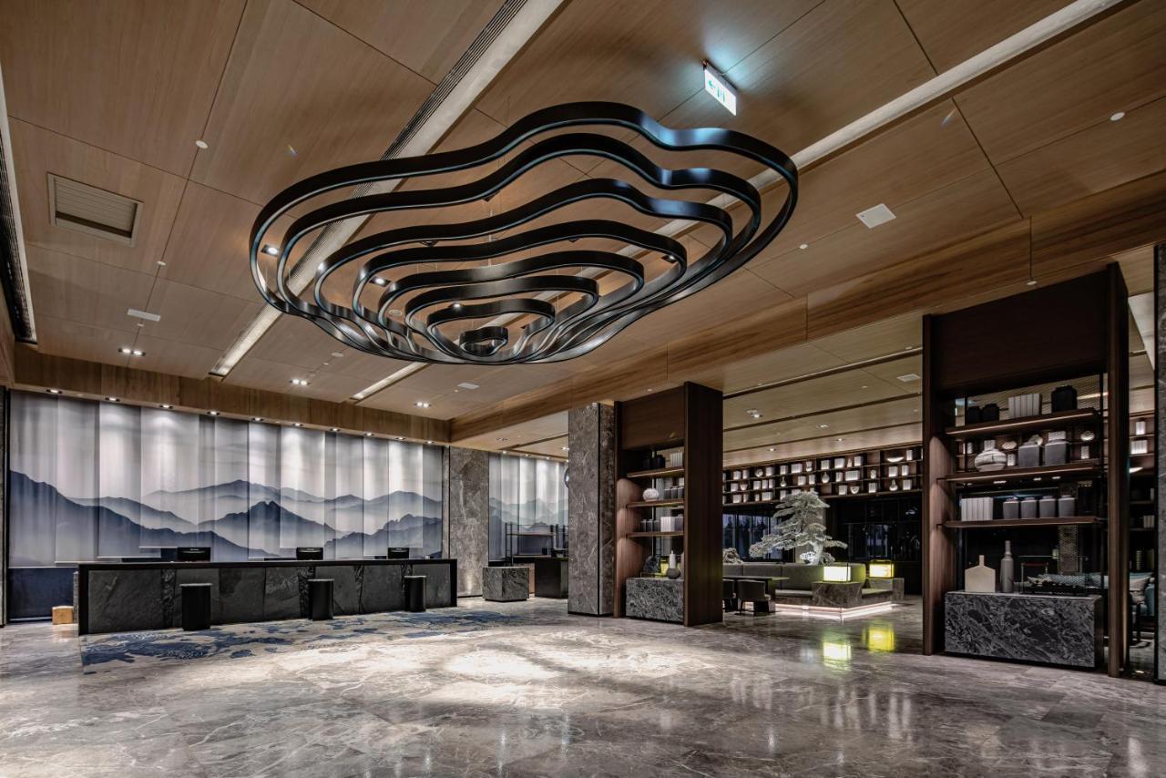 Lakeshore Hotel Hualien Taroko Shunan 외부 사진 The lobby of the hotel