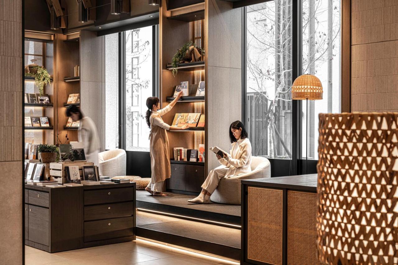 Lakeshore Hotel Hualien Taroko Shunan 외부 사진 Library